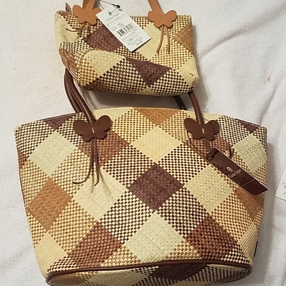 Lot of 6 Etiette Aigner Butterfly bags, 2 styles